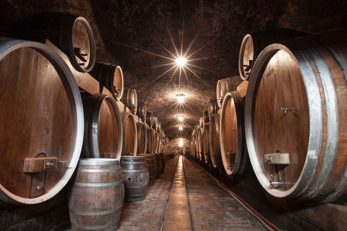 Old-VIntage-Wine-Article-Old-Cellar-in-Ilok