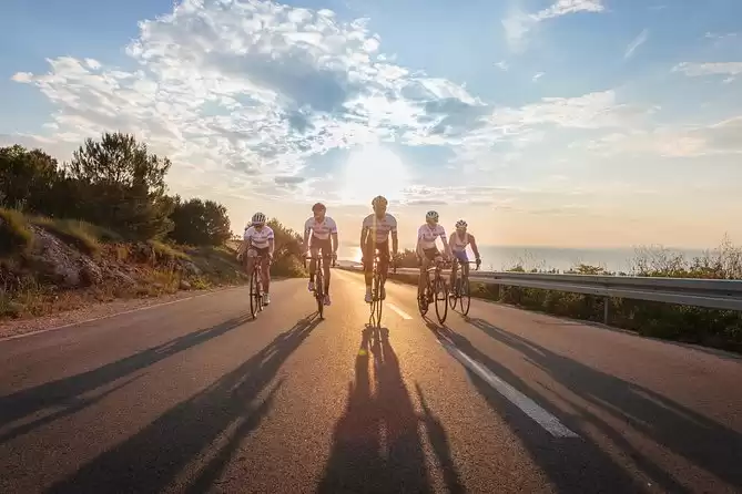 Pure Cycling Experience - Road Bike in Hvar