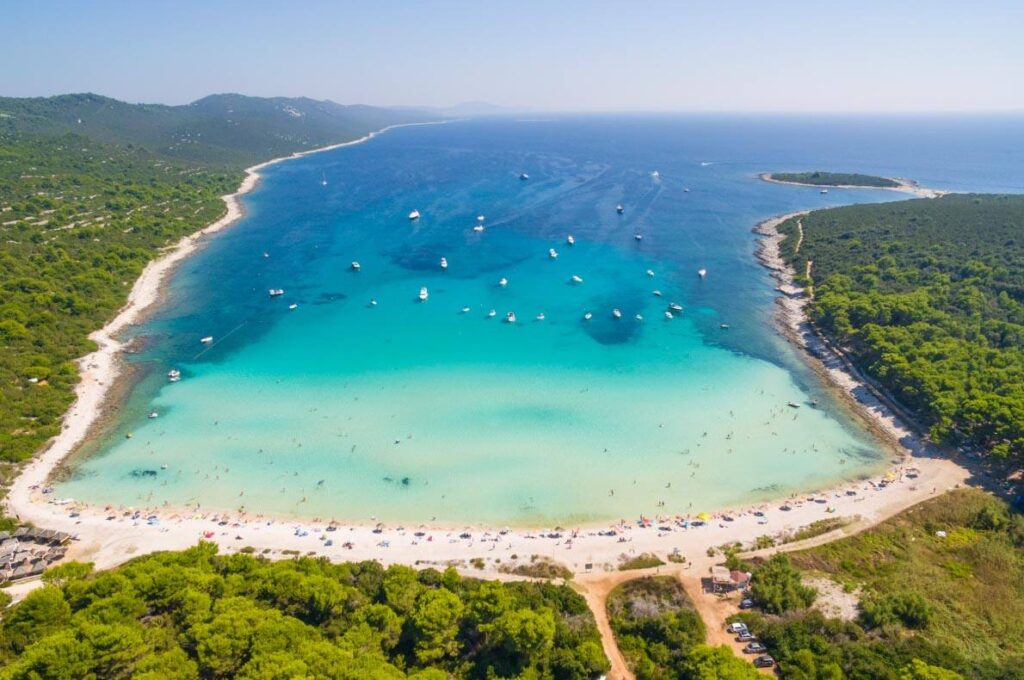 Croatia-Sakarun-Beach