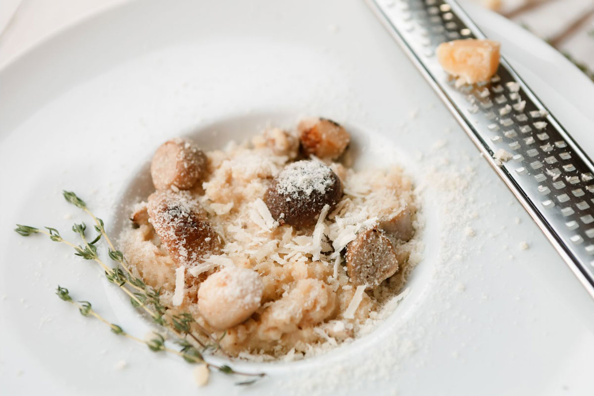 Sauvignon-Blanc-Food-Pairings_Wild-Mushroom-and-Parmesan-Risotto