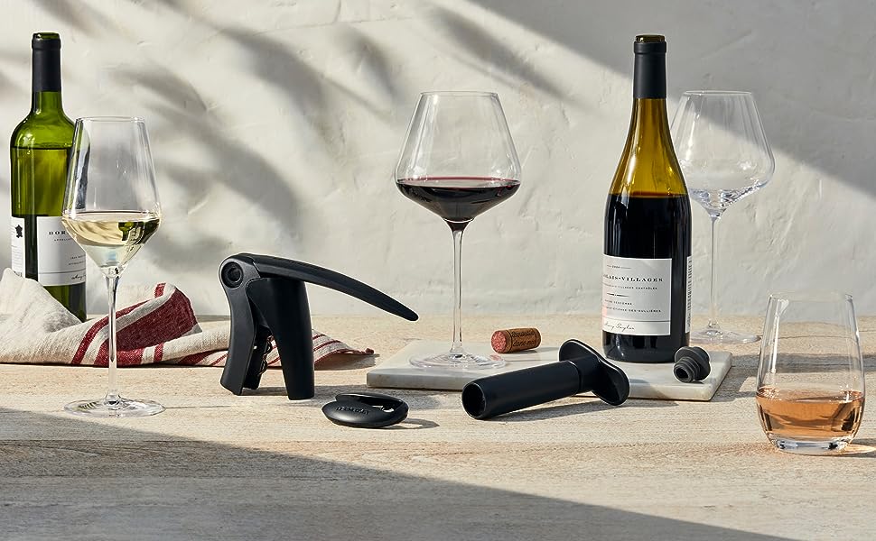 Image of Le Creuset wine accessories gift box set