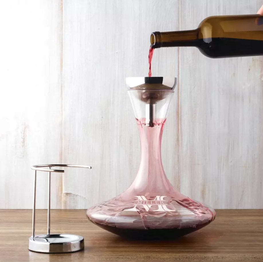 Image of a personalized wine decanter
