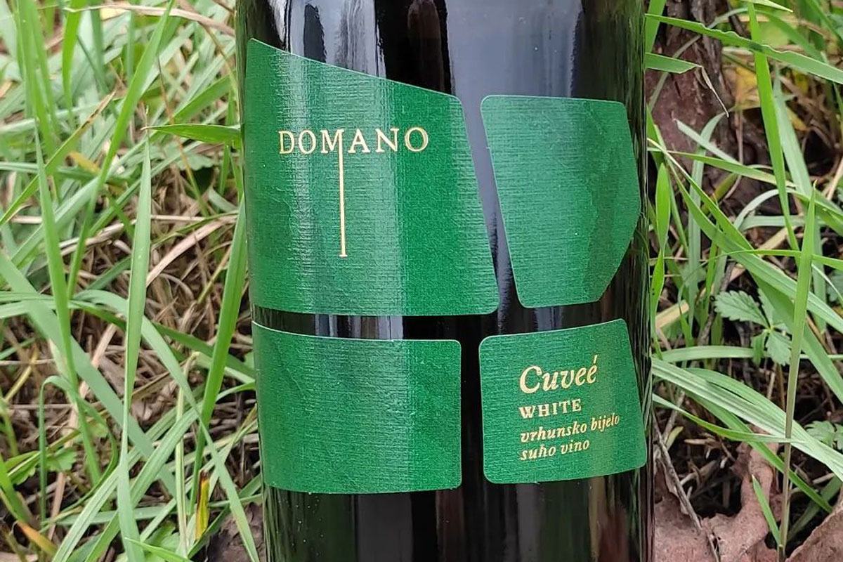 Wine-Label-Design_Vina-Domano