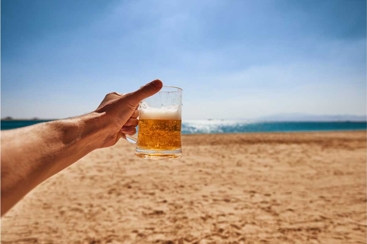 Croatian-Summer-Drinks-Beach-Beer